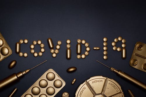 Které domácí testy na koronavirus jsou k dispozici a jak fungují? Vyberte si vhodný způsob samotestování!